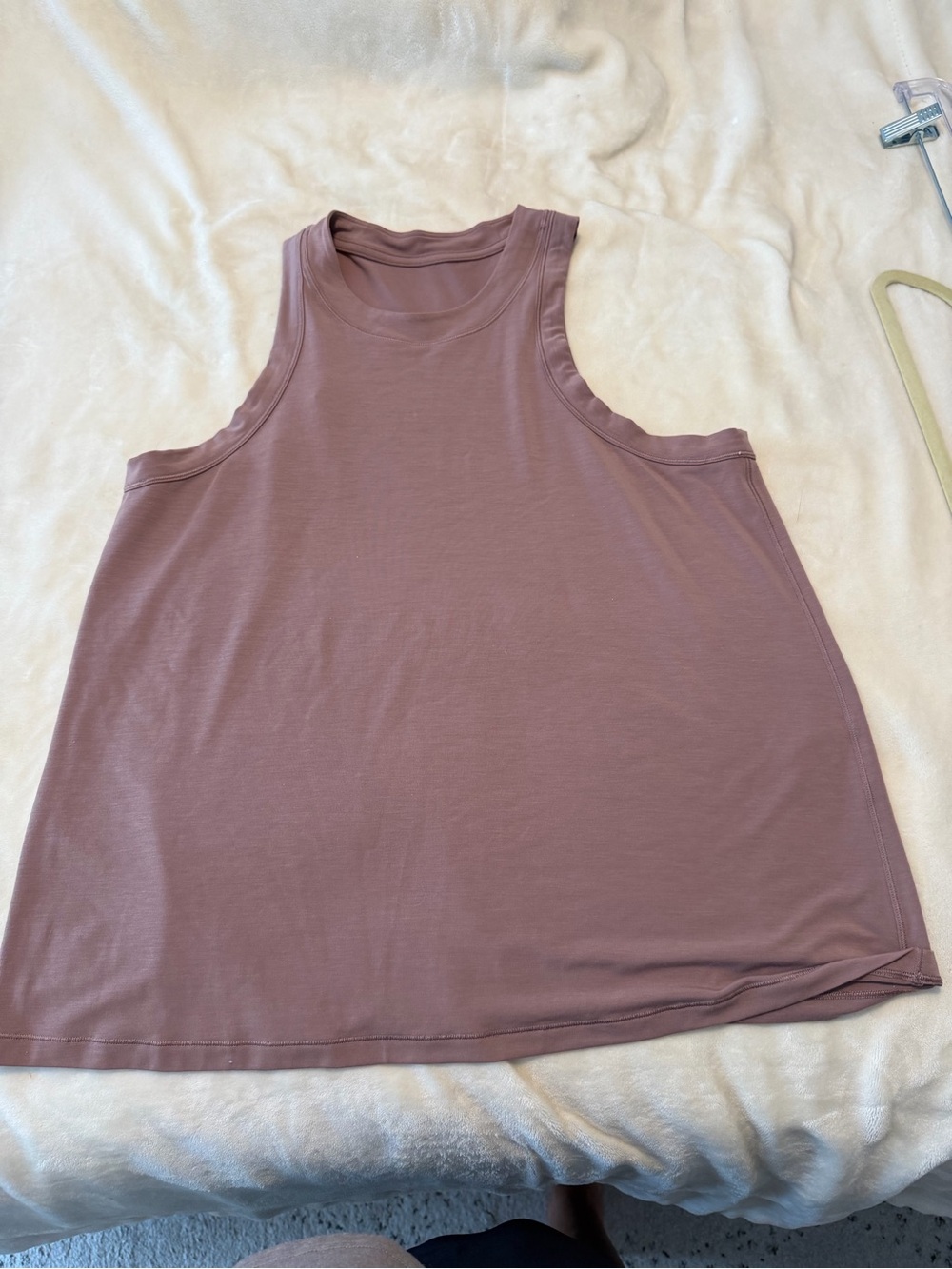 Lululemon Sleeveless Mauve Tank Top - Women